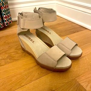 SOREL sandals, brand new, never worn. Size 7.5